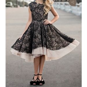 NWT Evalina Dress In Lace